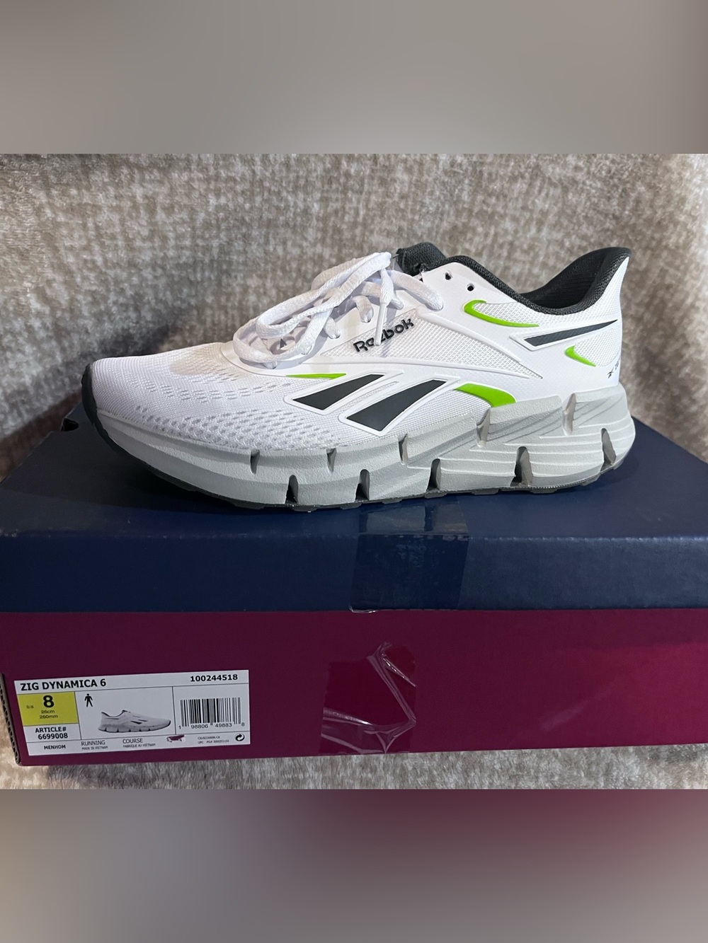 Reebok Men's White, Black and Green Athletic Running Shoes Zig Dynamica 6